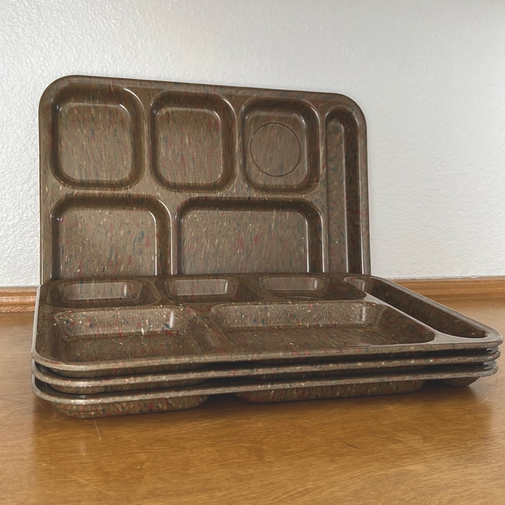(4) Vintage Brown/Green Dallas Ware Lunch Trays